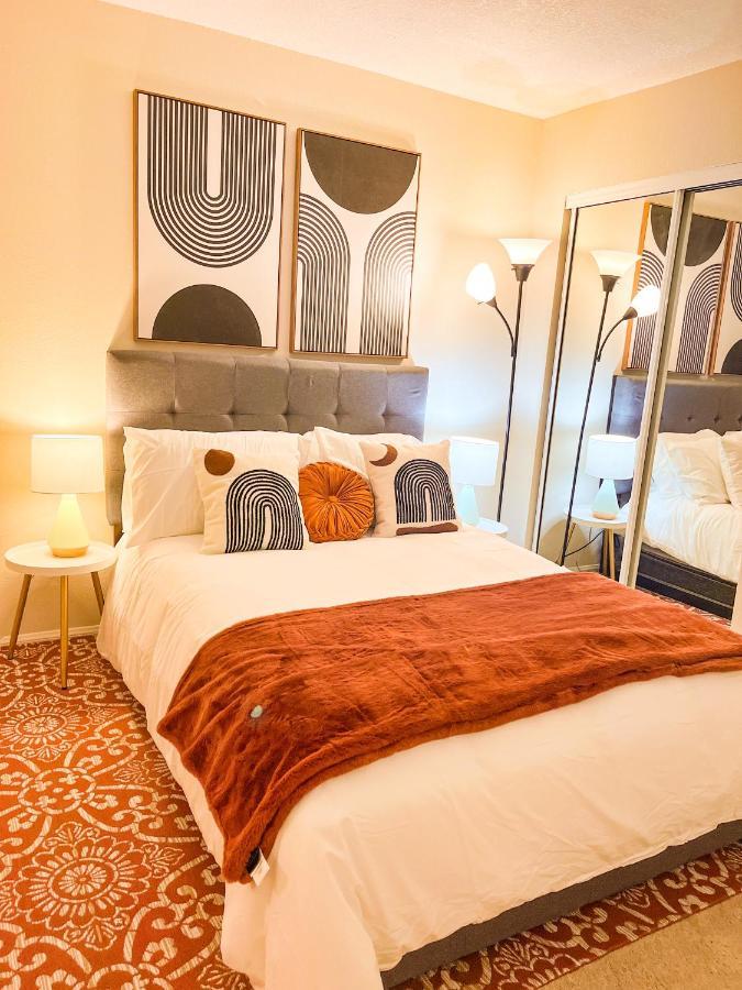 Stylish 2 Bedroom Near Ontario Airport フォンタナ エクステリア 写真